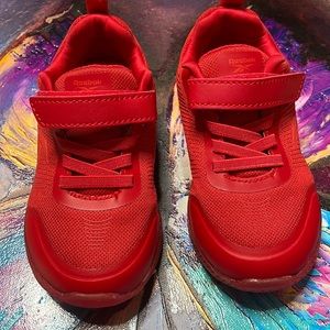 Reebok like new toddler boy light up tennis shoes